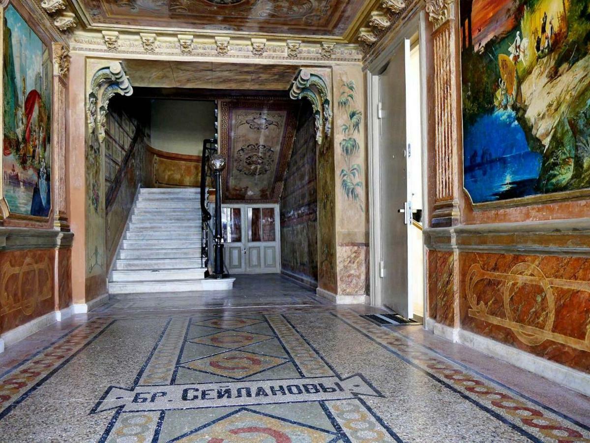 Old - Gold Gala Appartement Tbilisi Buitenkant foto
