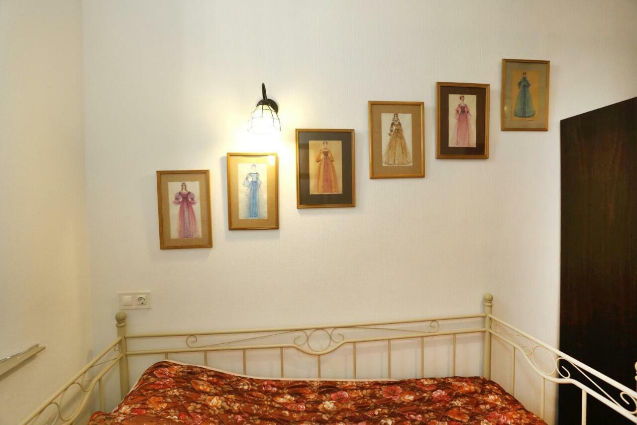 Old - Gold Gala Appartement Tbilisi Buitenkant foto